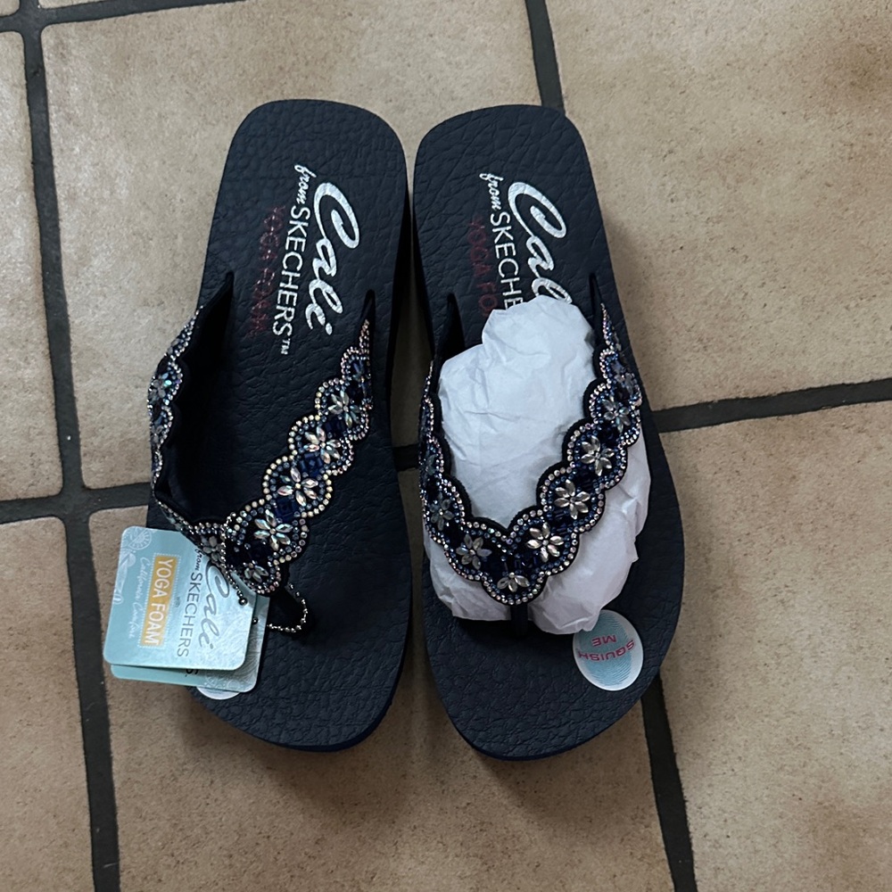 Skechers Navy Embellished Sandals PRICED AS MARKED $30 NO EXCEPTIONS